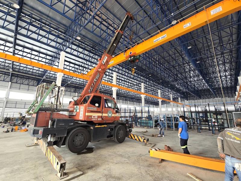 รถเครนพร้อมใบ ปจ.2 ครบ